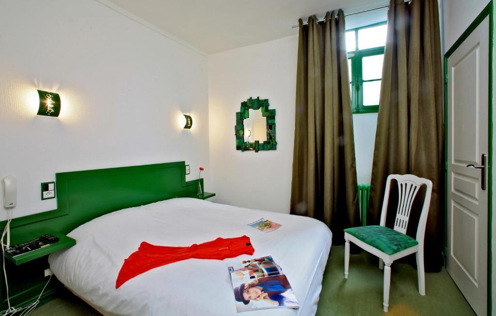 Hotel Le Coin Des Halles Καόρ Δωμάτιο φωτογραφία